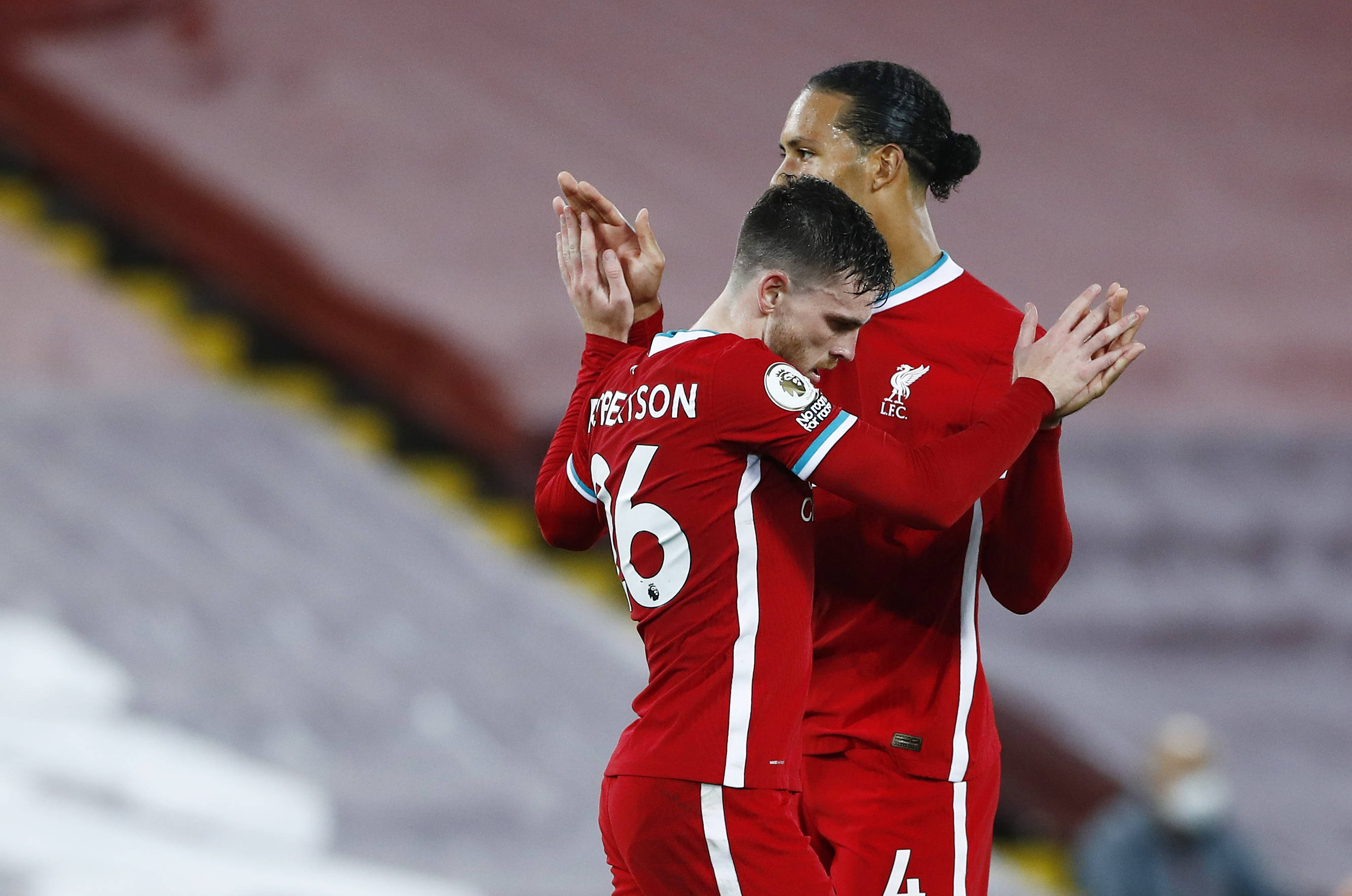 被寄予了厚 被寄予了厚