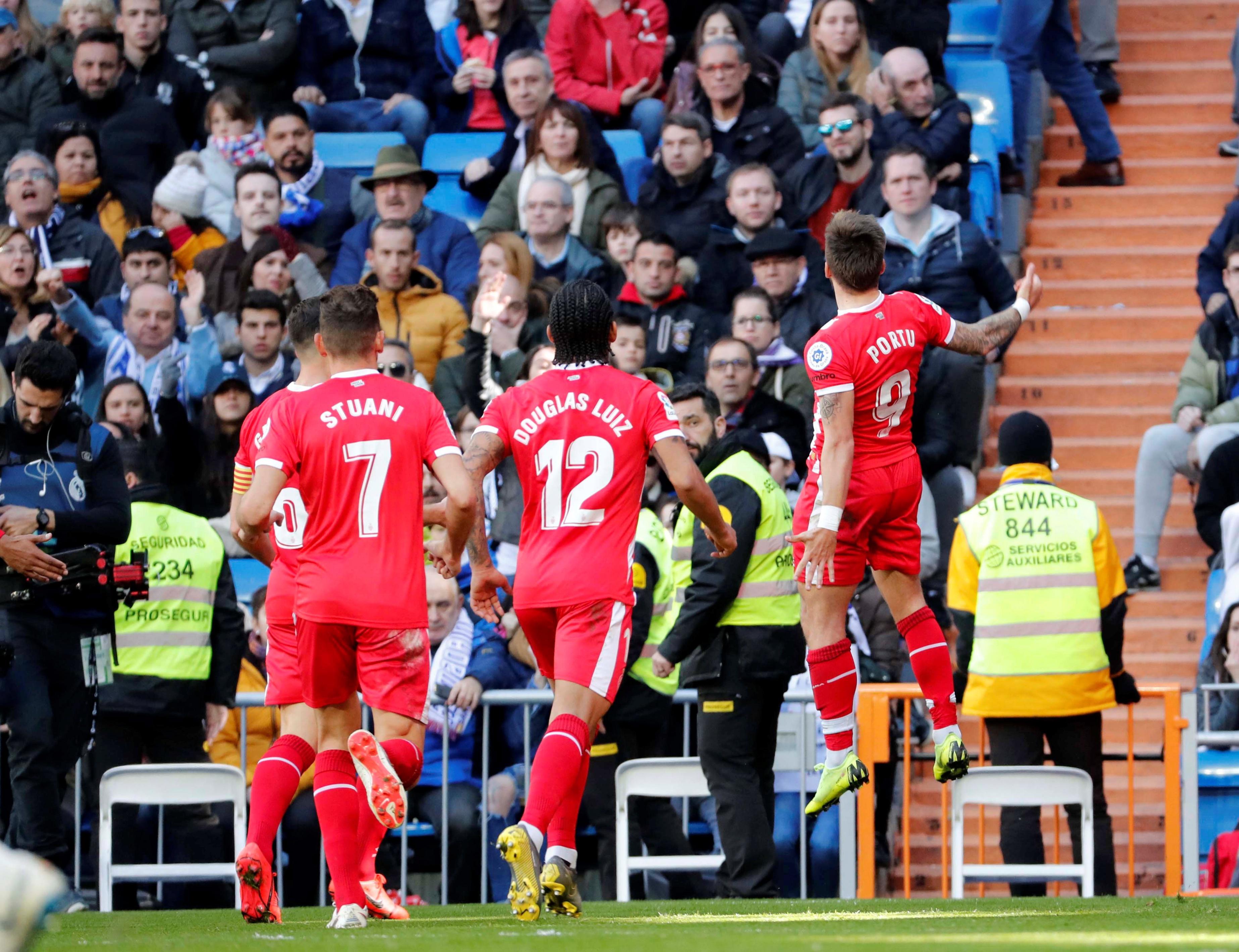 不仅是对两 不仅是对两